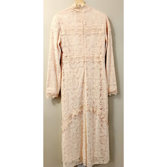 Sand lace maxi dress - Picture 2 of 4